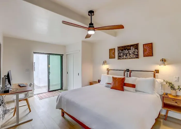 Villa Sam Hughes Desert Oasis, Private Pool & Walk To Ua Tucson